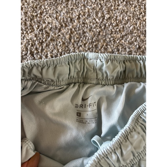 Womens Nike Dri-Fit Blue Shorts Size‎ Small - Picture 3 of 4